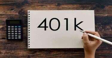 Navigating the Spectrum 401k Landscape Expert Tips for Building a Strong Retirement Fund 1